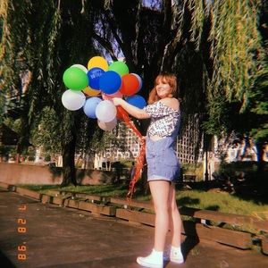 Meet your Posher, Madeleine